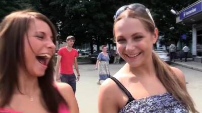 Amazing teen threesome outdoors - drtuber.com - Russia