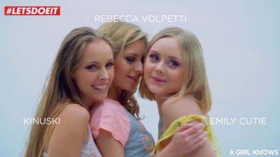 Rebecca Volpetti - Let's Do It! A steamy lesbian threesome with three gorgeous friends taking turns! - sexu.com