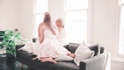 Sunshine Threesome with Charlie Forde, Laney Day & Felina Fox - Huge Tits Lesbian Fingering - xxxfiles.com