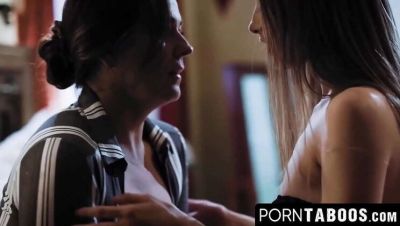 John Strong - Busty MILF Elexis Monroe & Teen Daughter Threesome - Taboo Sex with John Strong - xxxfiles.com