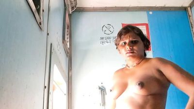 Indian Bhabhi Threesome Desi Sex - Homemade Anal with Teen Big Ass - veryfreeporn.com - India