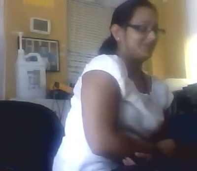 Office worker in glasses takes BBC deepthroat during daytime - yesvids.com