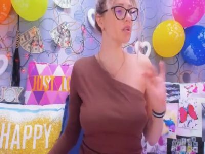 MILF explores her pussy and ass with big purple toys during a solo cam show - yesvids.com